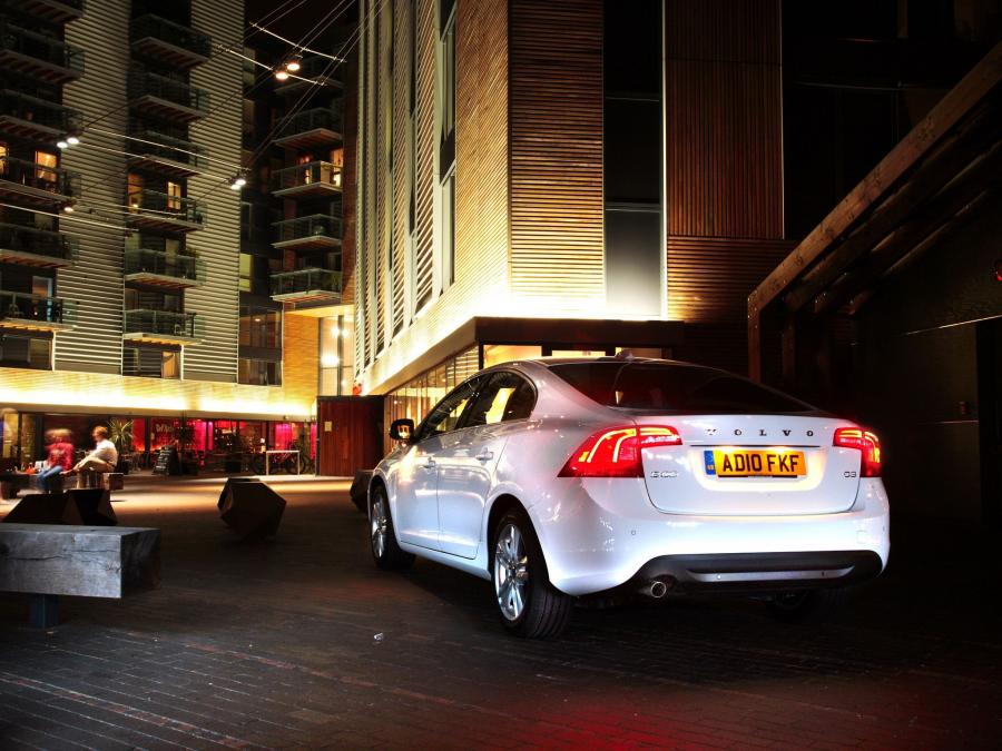  Volvo S60 D3 2010 года  (UK) (фото 27 из 27)